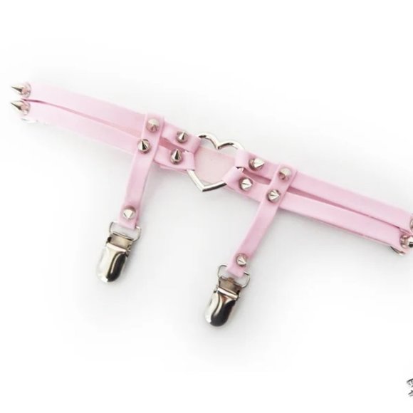 Genuine Leather Pink and Black Studded Heart Ring Thigh Leg Garter Belt main image 5
